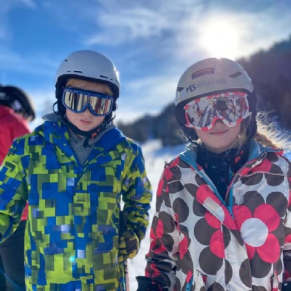 Ski Pose